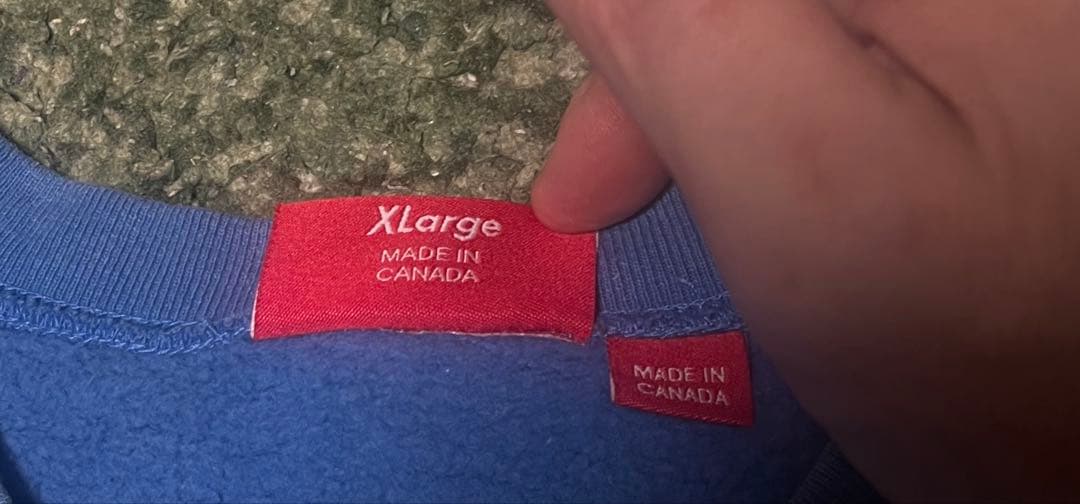 ピ*ン様 supreme シュプリーム　スウェット　トレーナー　ブルー　XL ボ