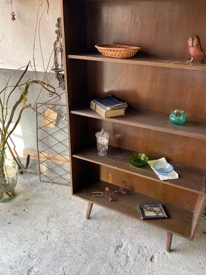 ビンテージ 足付き ラック 飾り棚 ※ 送料込みに変更します