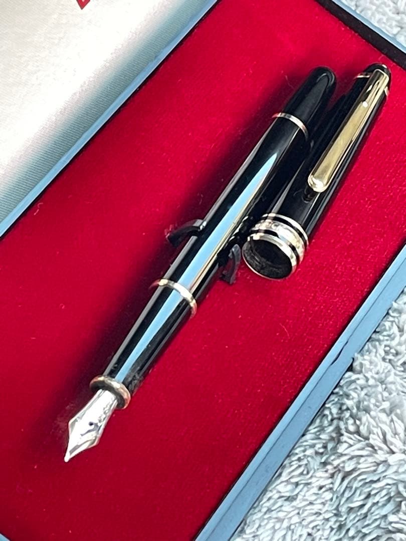 ◾️モンブラン144万年筆◾️マイスターシュテュッククラシック◾️化粧箱、コンバーター