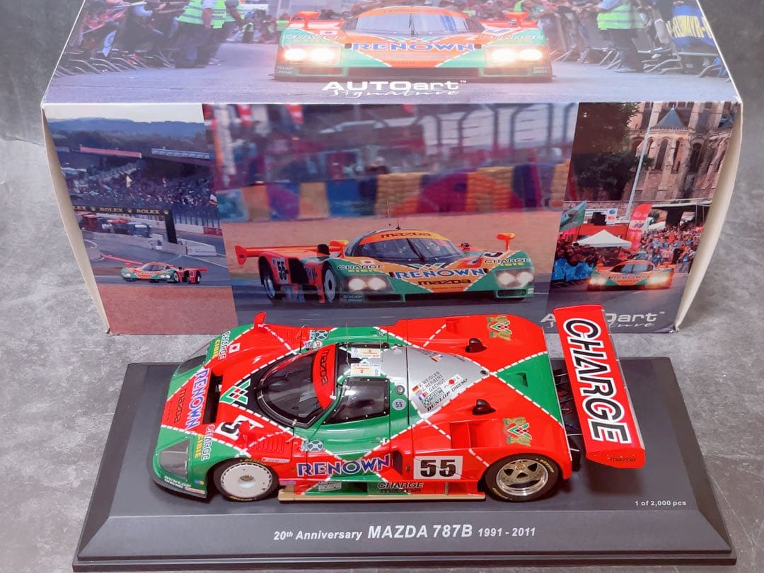 世界限定2000台　オートアート　1/18 マツダ 787B ル・マン優勝