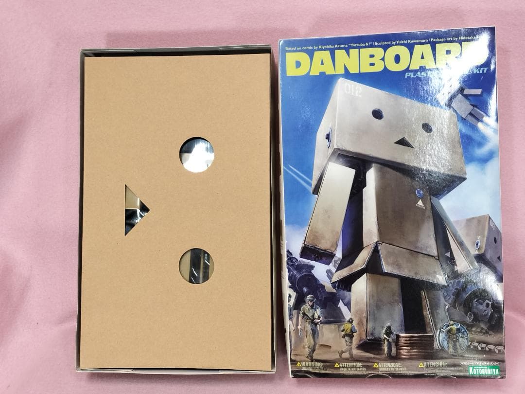 【未開封品】よつばと！DANBOARD（ダンボー）オリジナル品とクリアーVer.