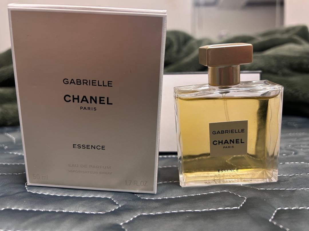 国内正規品CHANEL GABRIELLE ESSENCE50ml ボックス付き