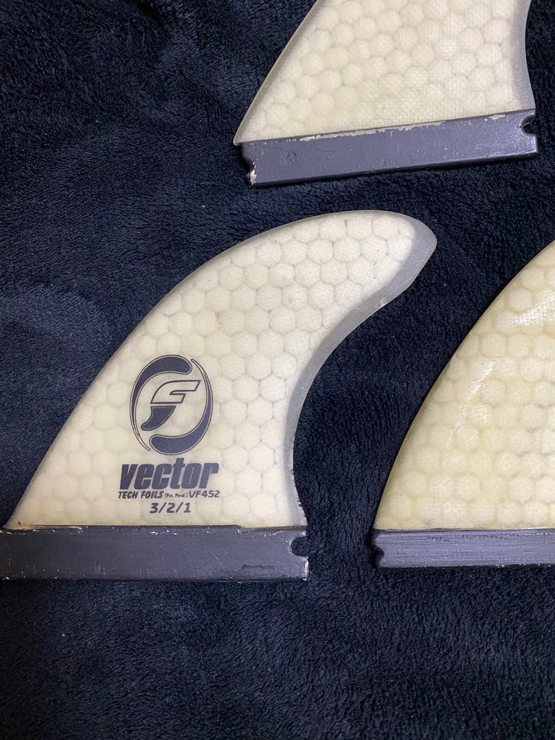 フューチャーフィン　 フィン サーフィン　クアッド　トライフィン　5フィン