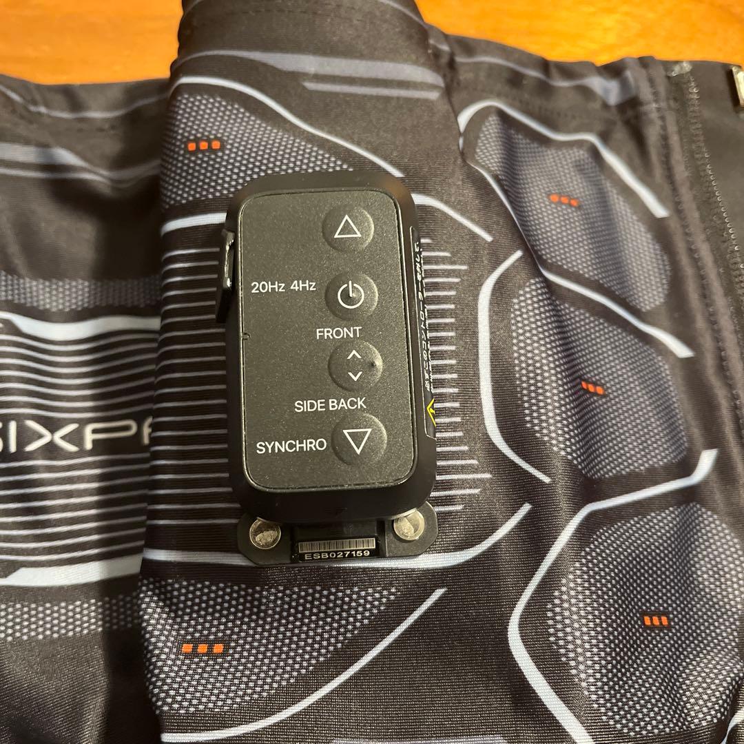 シックスパッドM