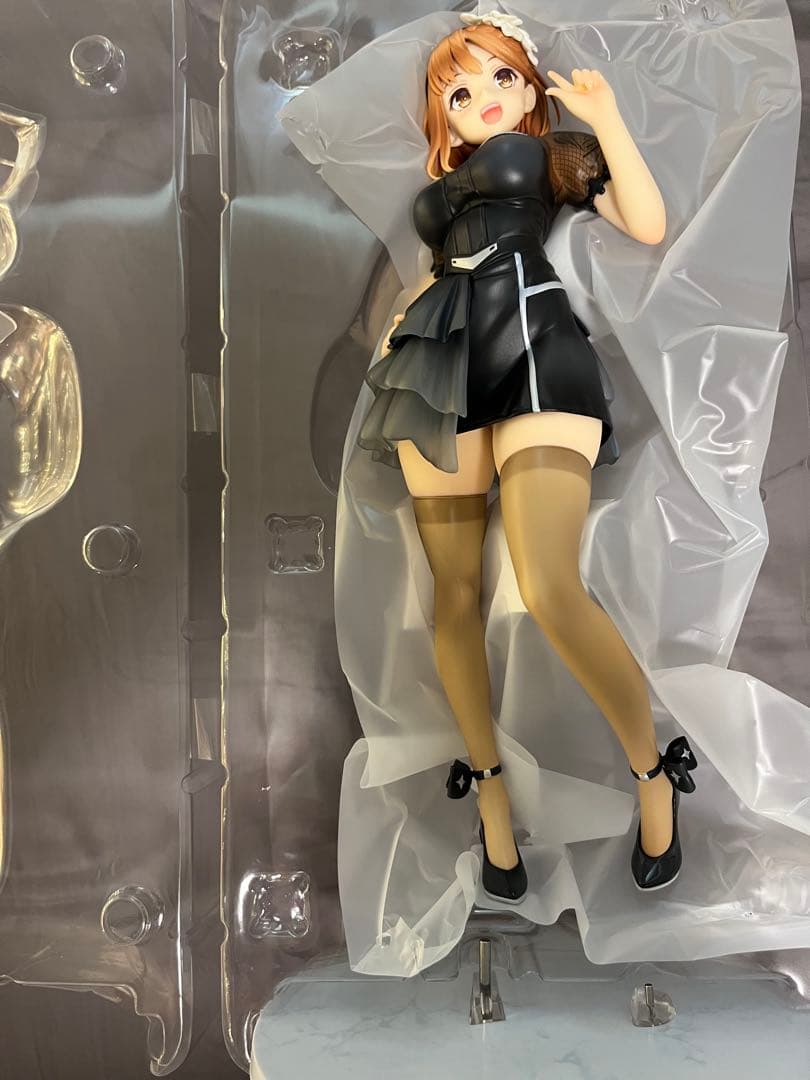 ライザリン・シュタウト～百夏の礼装～