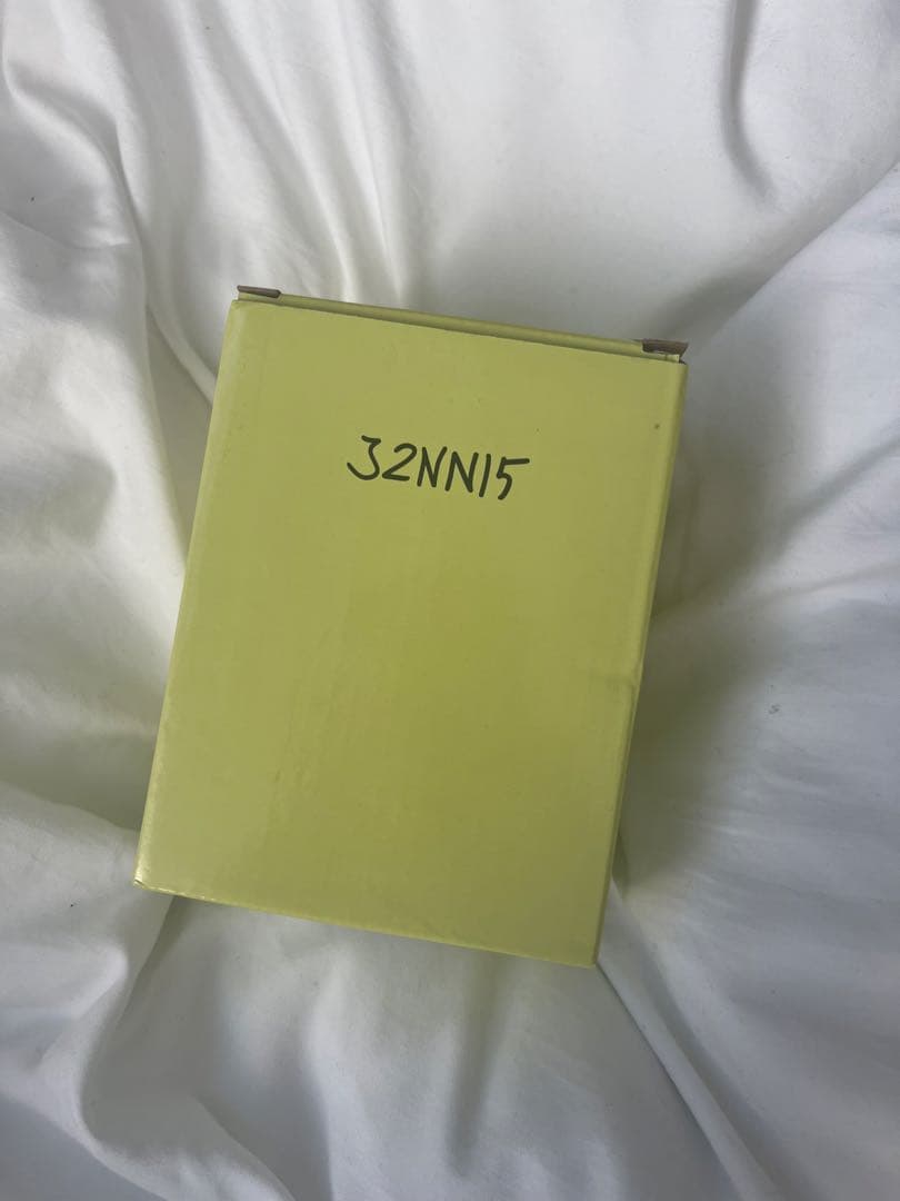 JENNIE写真展 J2NNI5 POP UP代官山蔦屋書店 candle緑