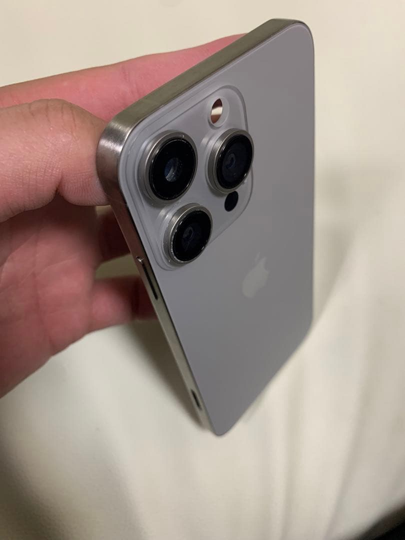 iPhoneXR用　iPhone15仕様　バックパネル　カスタム