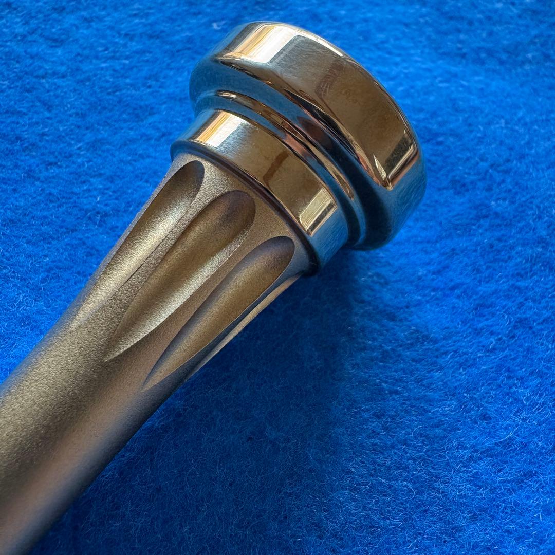 a*y様 LOTUS 2L ブロンズ GEN3