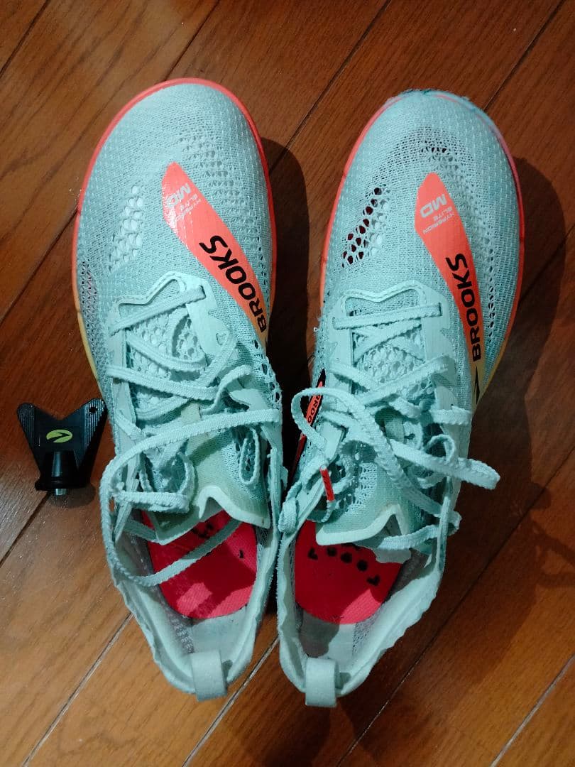 ブルックススパイクハイペリオンエリートMD　27cm