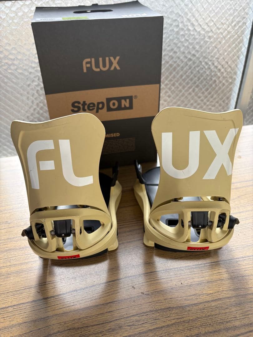 FLUX StepON ビンディング ベージュ