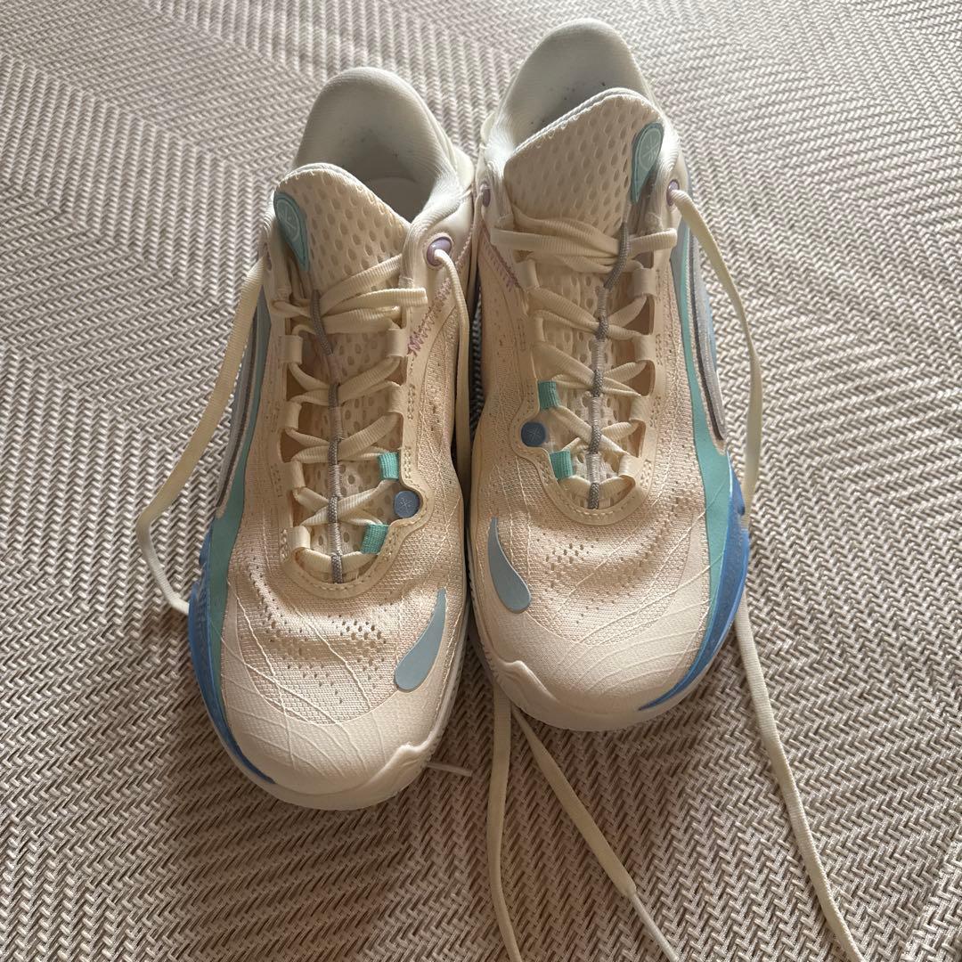 リーニン　808 5 ultraバスケットボールシューズ