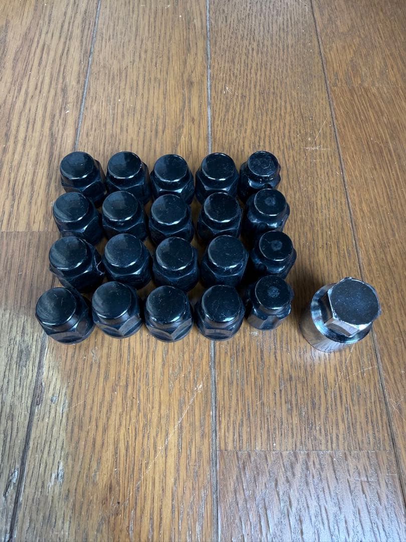 【ぽけ】ENKEI PFM1 17インチ7.5j 114.3 +48 5H