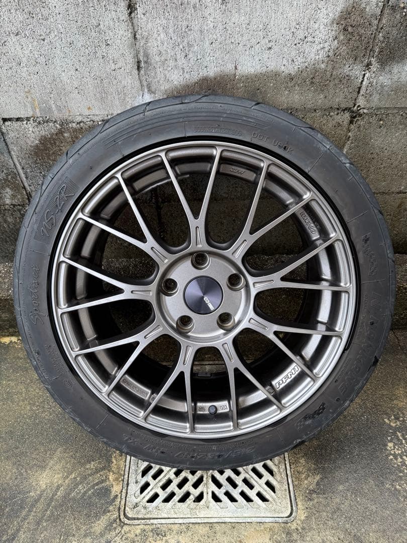 【ぽけ】ENKEI PFM1 17インチ7.5j 114.3 +48 5H