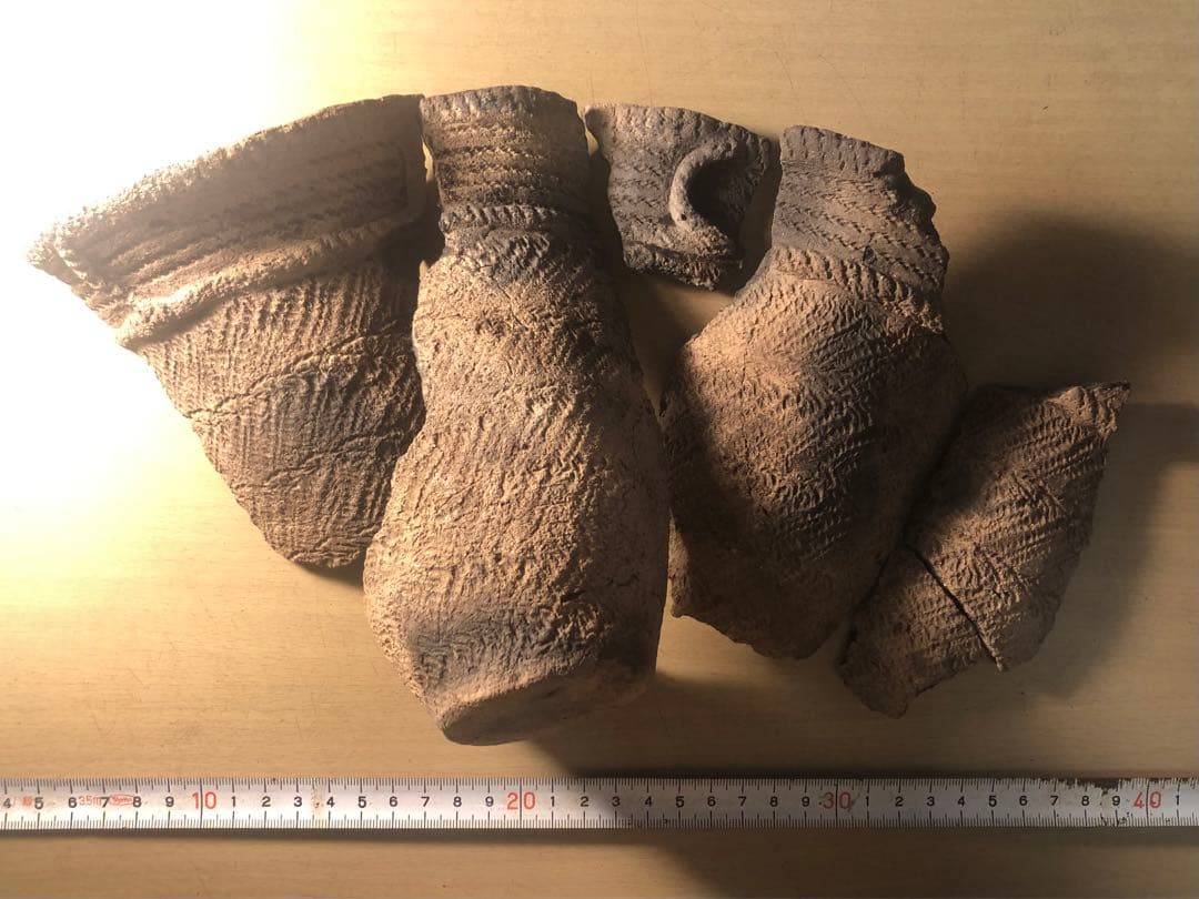 「縄文土器の欠片 No.535」です。