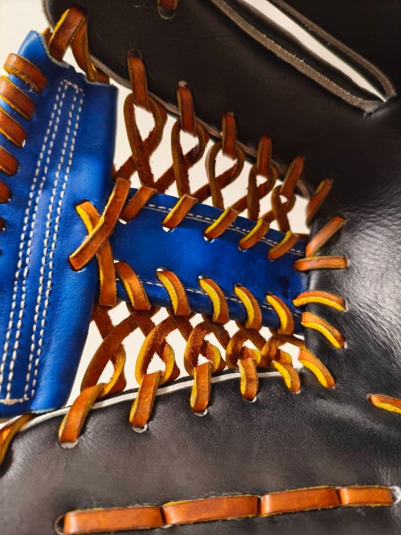 牧秀悟モデル　アトムズ　軟式 グラブ 内野手用　グローブ　YDB2