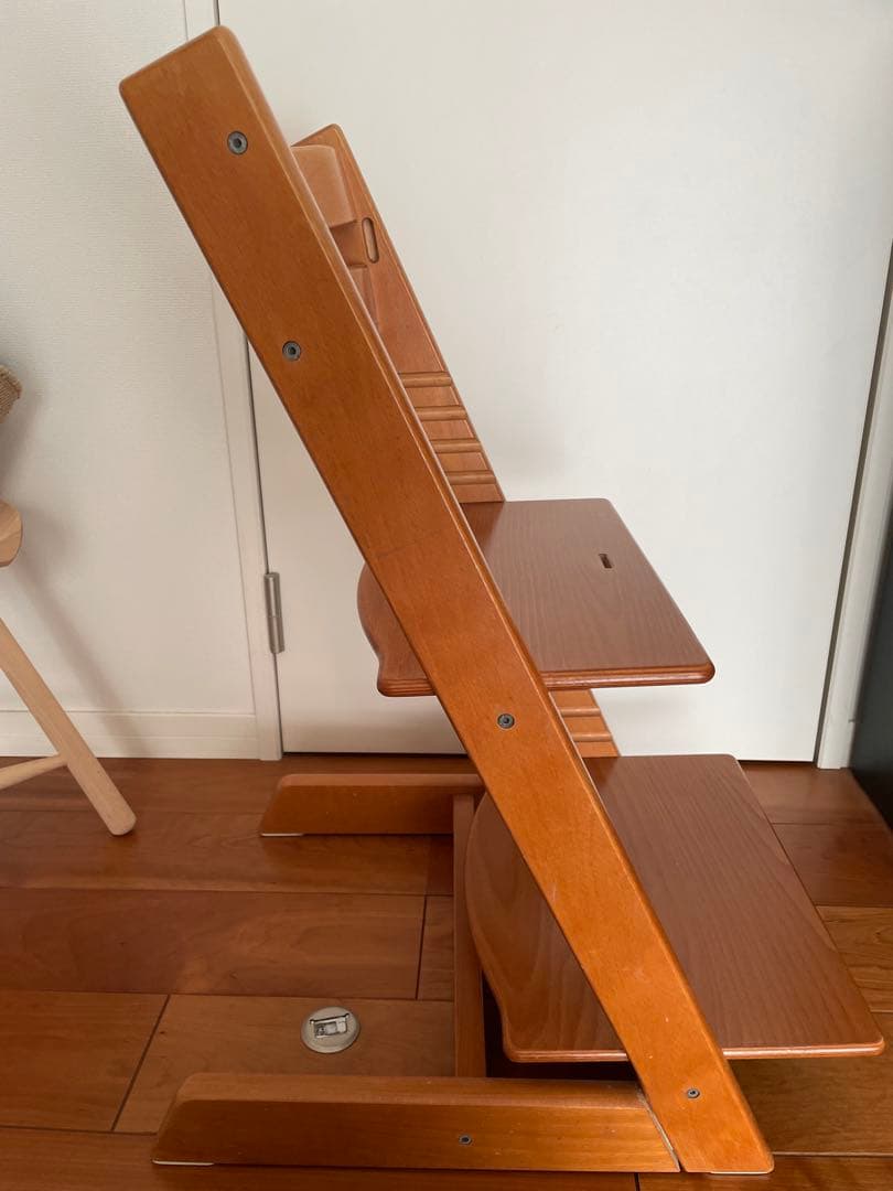 《年内発送12/27まで》ストッケ　ハイチェア☆テラコッタ