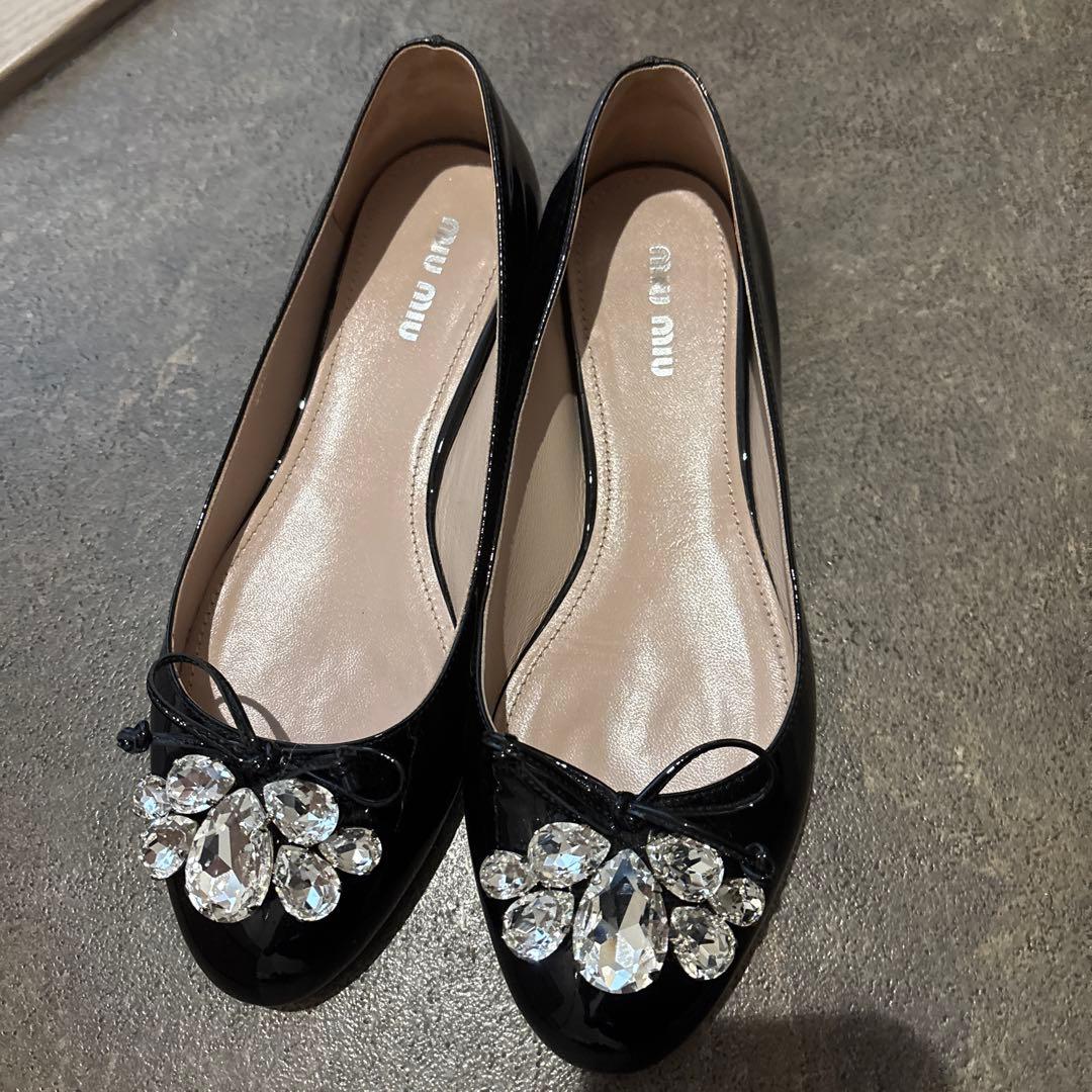 Miu Miu 黒 フラットシューズ クリスタル装 hanachaman