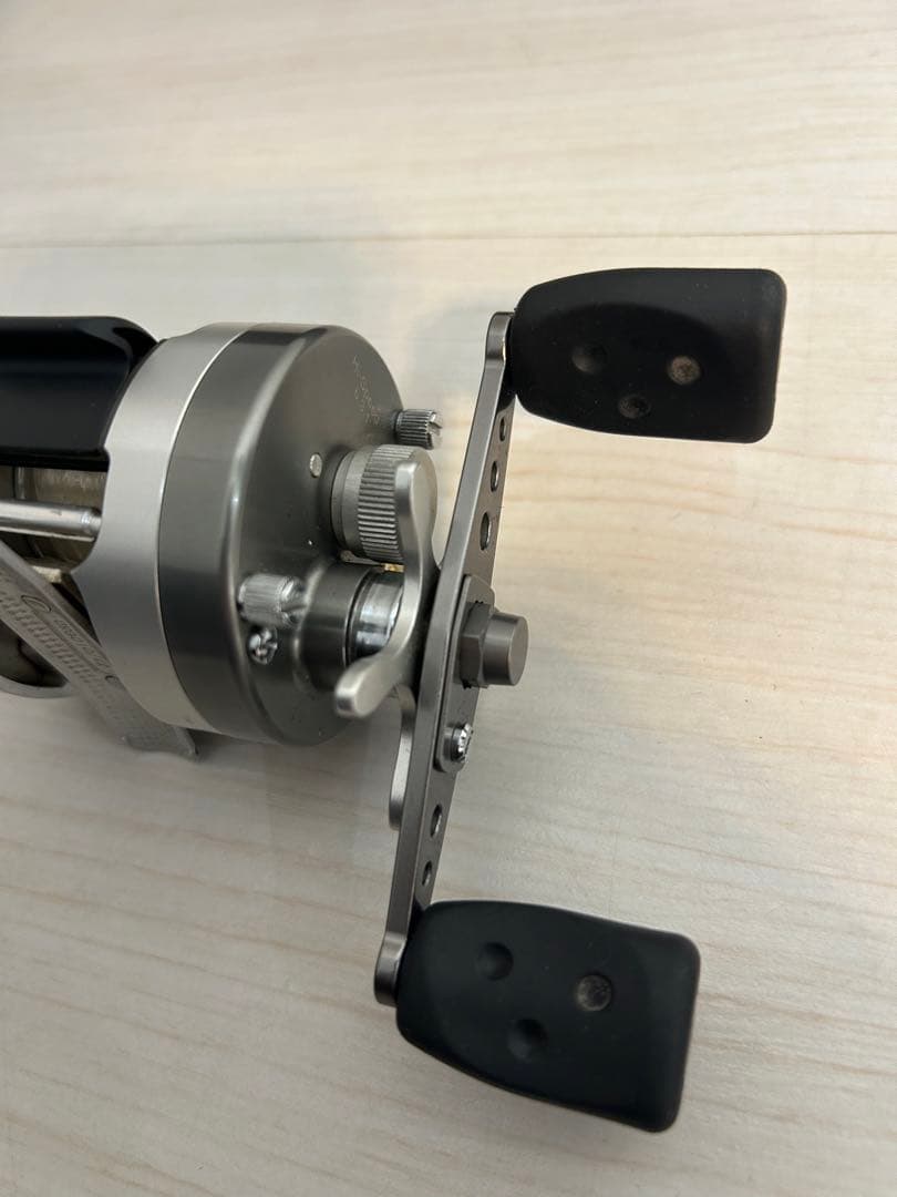 【美品】アブガルシア モラムsx1600C MAG