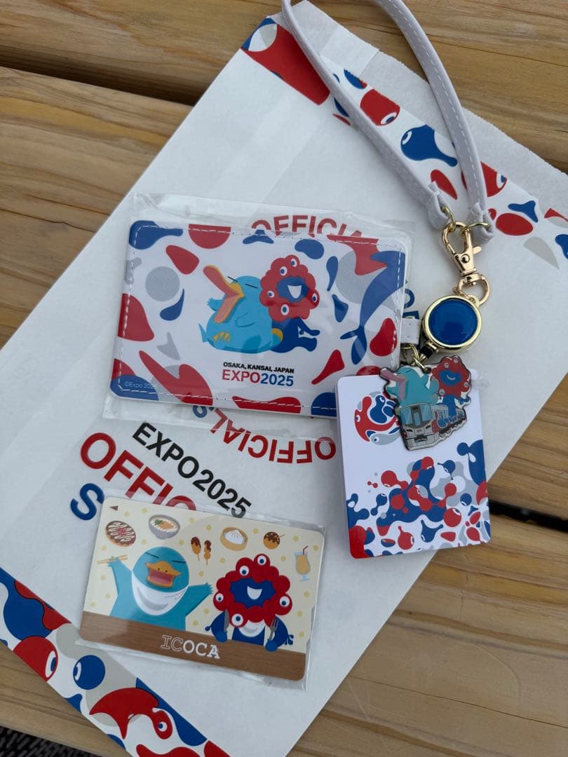 【大阪万博限定】ミャクミャク×イコちゃん 合皮パスケース＆記念ICOCAセット