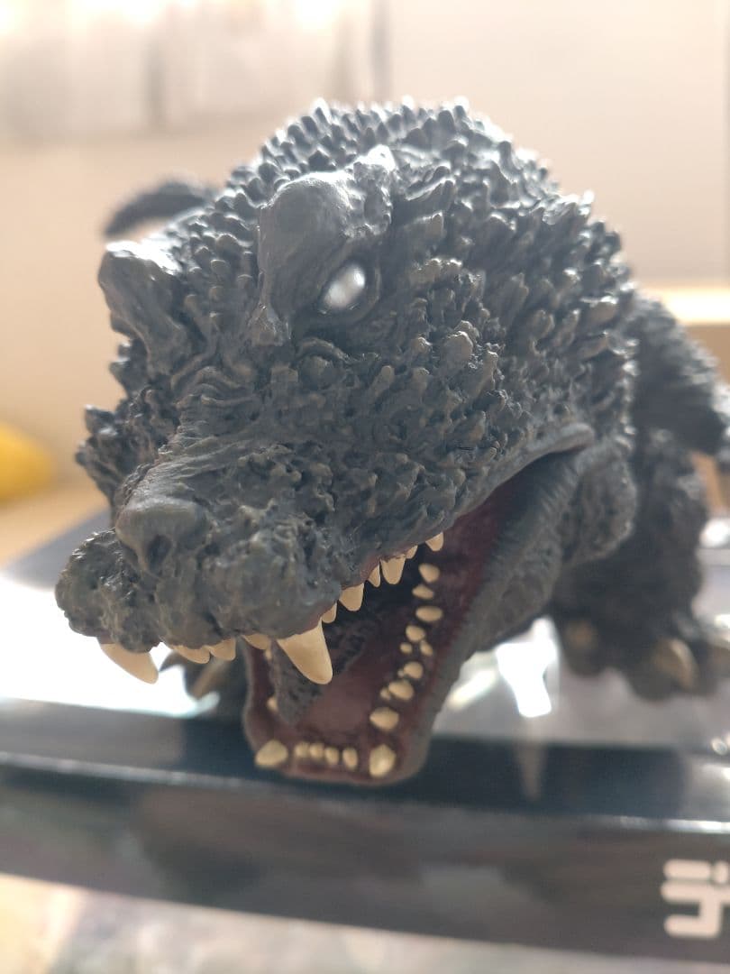 デフォリアル　ゴジラ（2001）発光Ver. 限定版