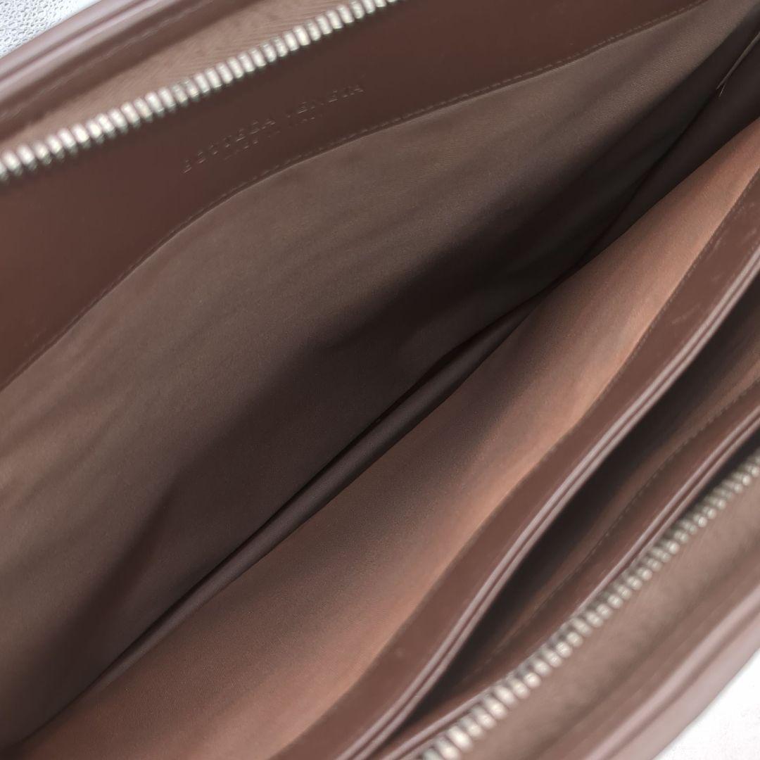 極美品✨️　ボッテガヴェネタ イントレチャート ビジネスバッグ　ブラウン　自立