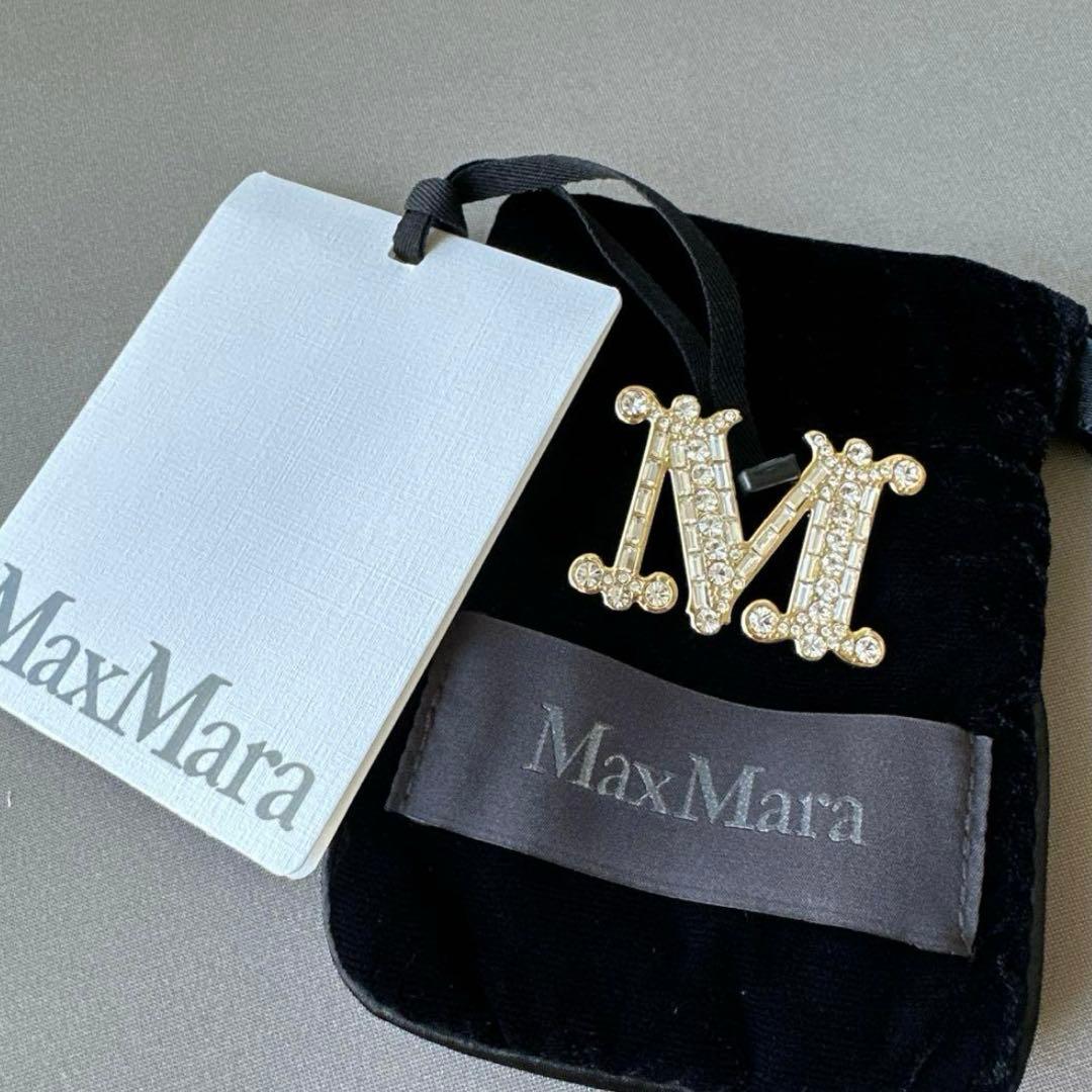 新品　マックスマーラ　クリスタルブローチ