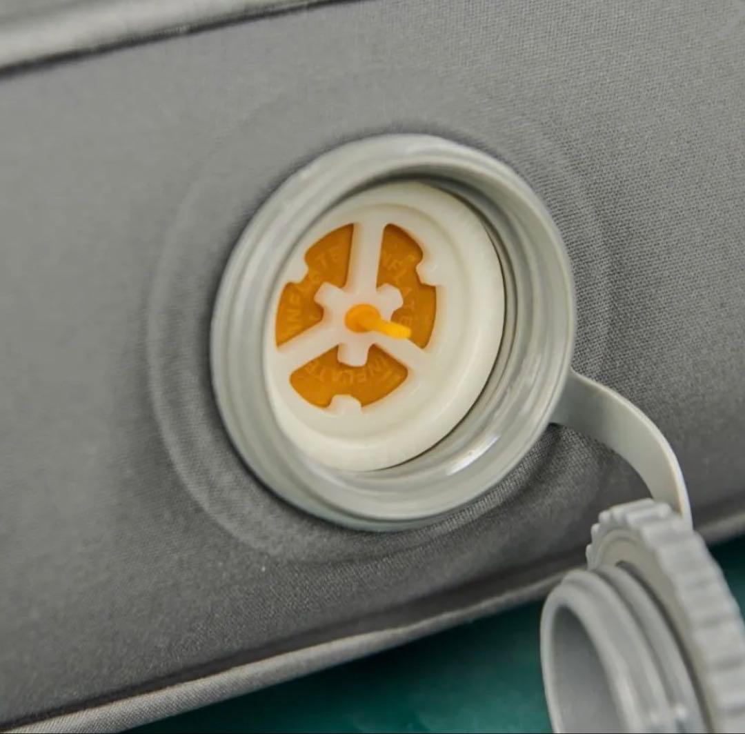 【美品】車中泊　Coleman インフレーターマット ハイピーク ダブル