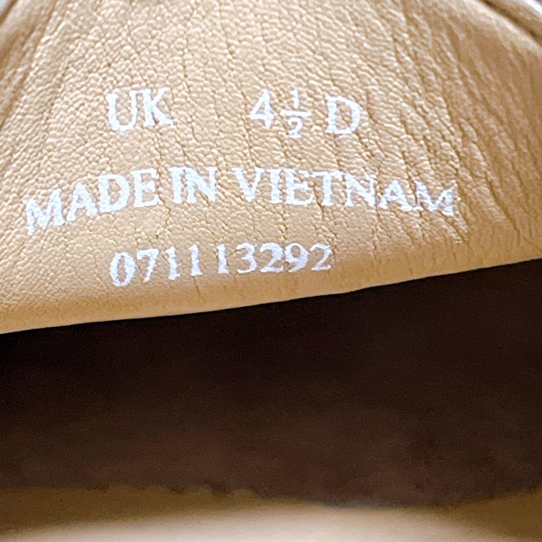 【Clarks クラークス】ナタリー ワラビー モカシン レザー 4.5 美品