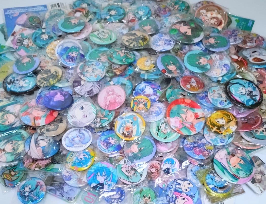 初音ミク 缶バッジ 大量300個以上まとめ売り