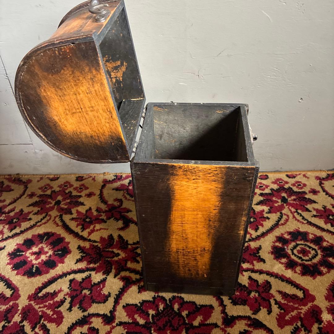 アンティーク　時計付き木製ボトル/ワインボックス