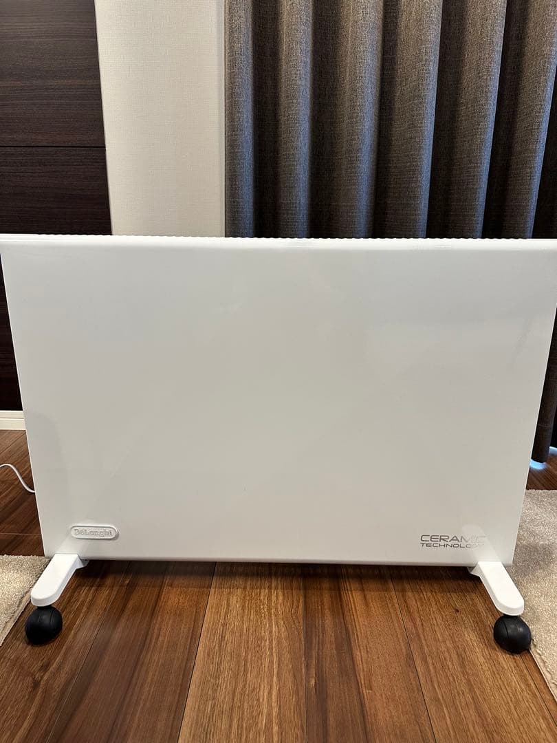 デロンギ　コンベクターヒーター　美品