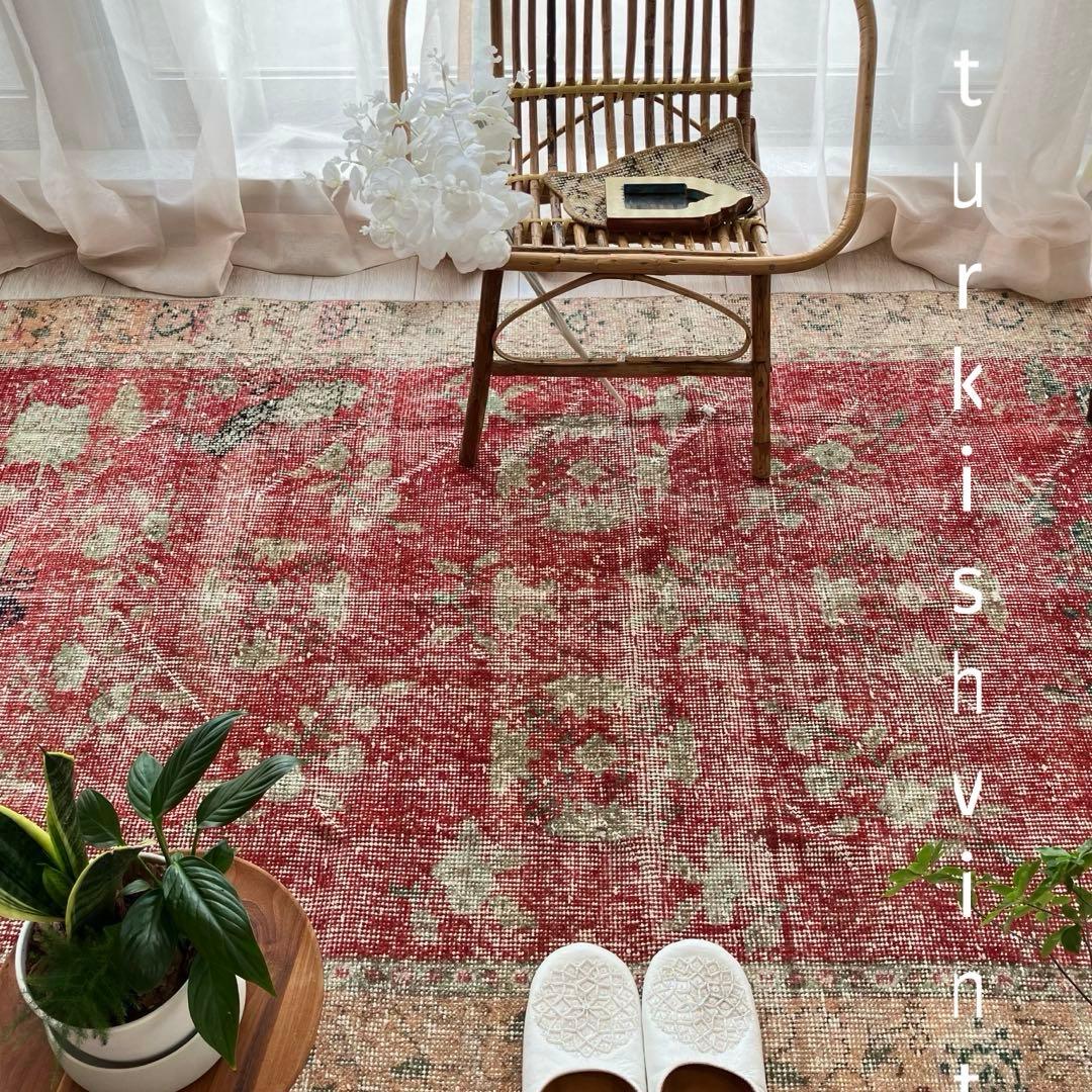レア✳︎シャビーレッド　囲みコーラルオレンジ　フラワー　トルコヴィンテージラグ