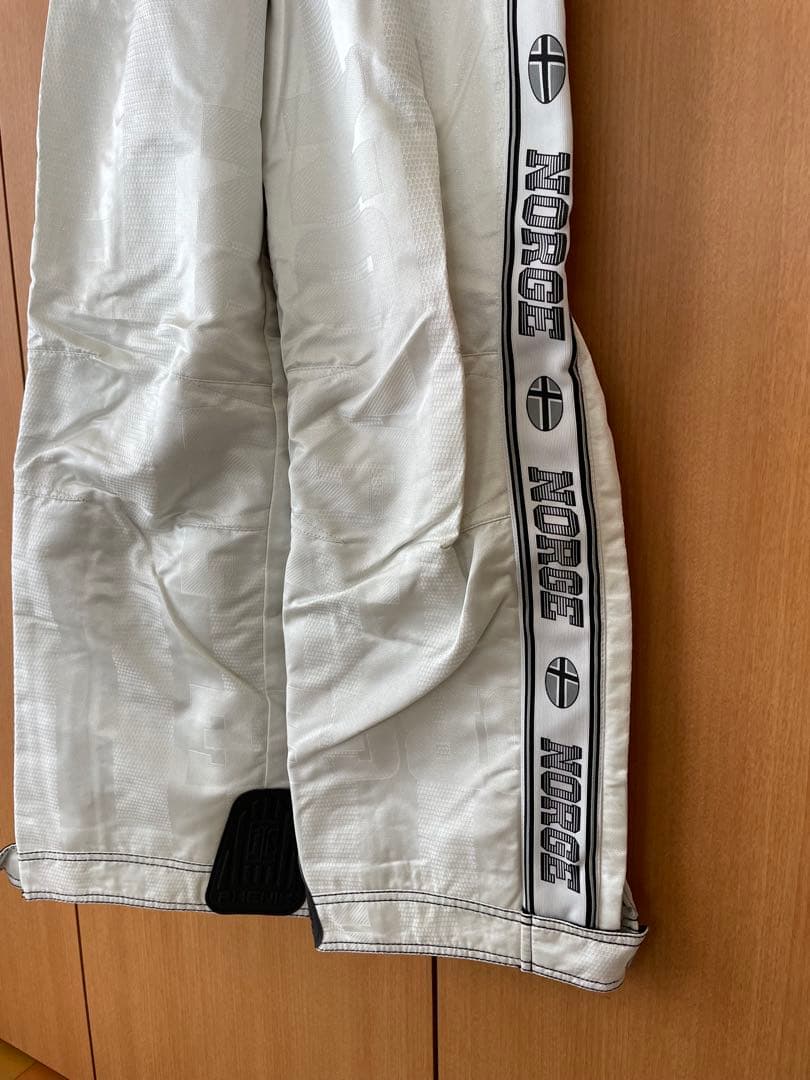 デサント　PHENIX スキーウェア上下セット