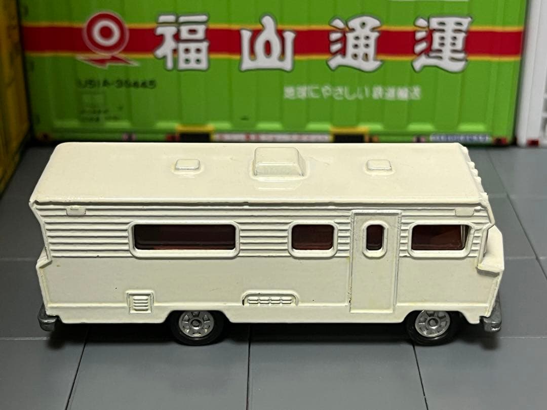 ★トミカ タクシーキャブ ウィネバゴ モーターホーム ミニクーパー タイプ