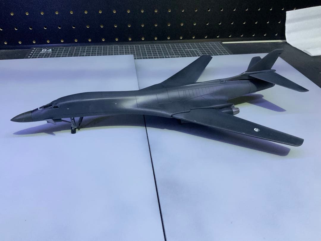 1/144スケールB-1Bランサー爆撃機エースコンバット、オーシア空軍