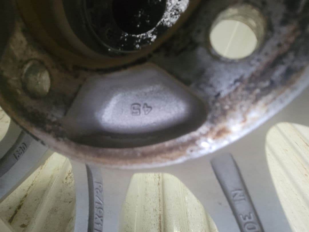 だてにし。165/70r14 スタッドレス 4本セット