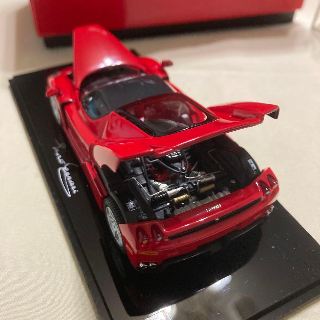 京商 1/43 フェラーリ エンツォ 赤/カーボンルーフ