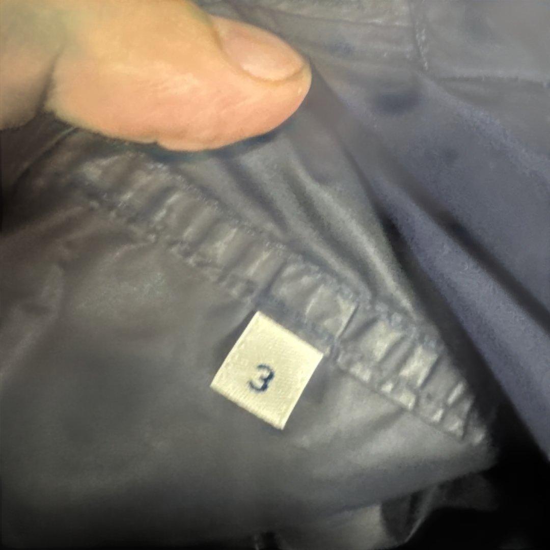 ②MONCLERナイロンジャケット ネイビー・ベージュ※モデル170cm