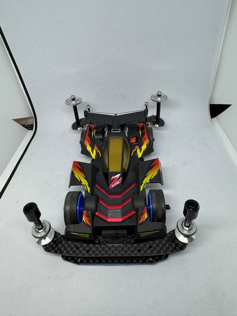 期間限定価格　ミニ四駆　ネオトライダガーzmcカーボンスペシャル　B-MAX仕様