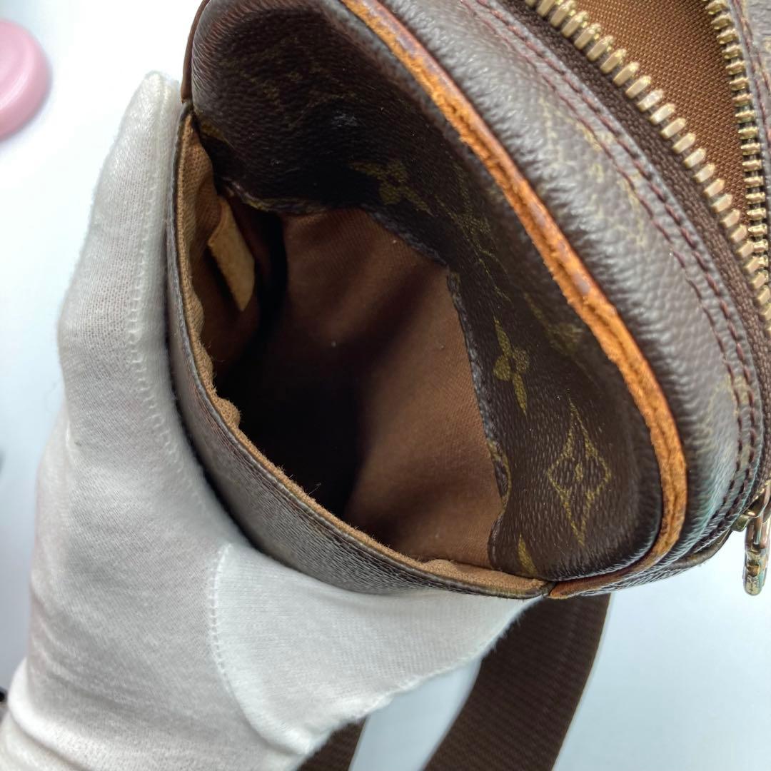 ルイ・ヴィトン モノグラム ポシェットガンジュ ボディバッグ 7423