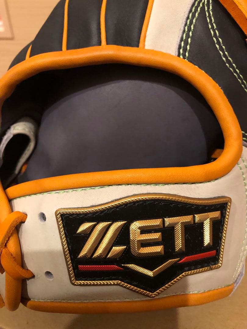 ZETT PROSTATUS 軟式グローブ