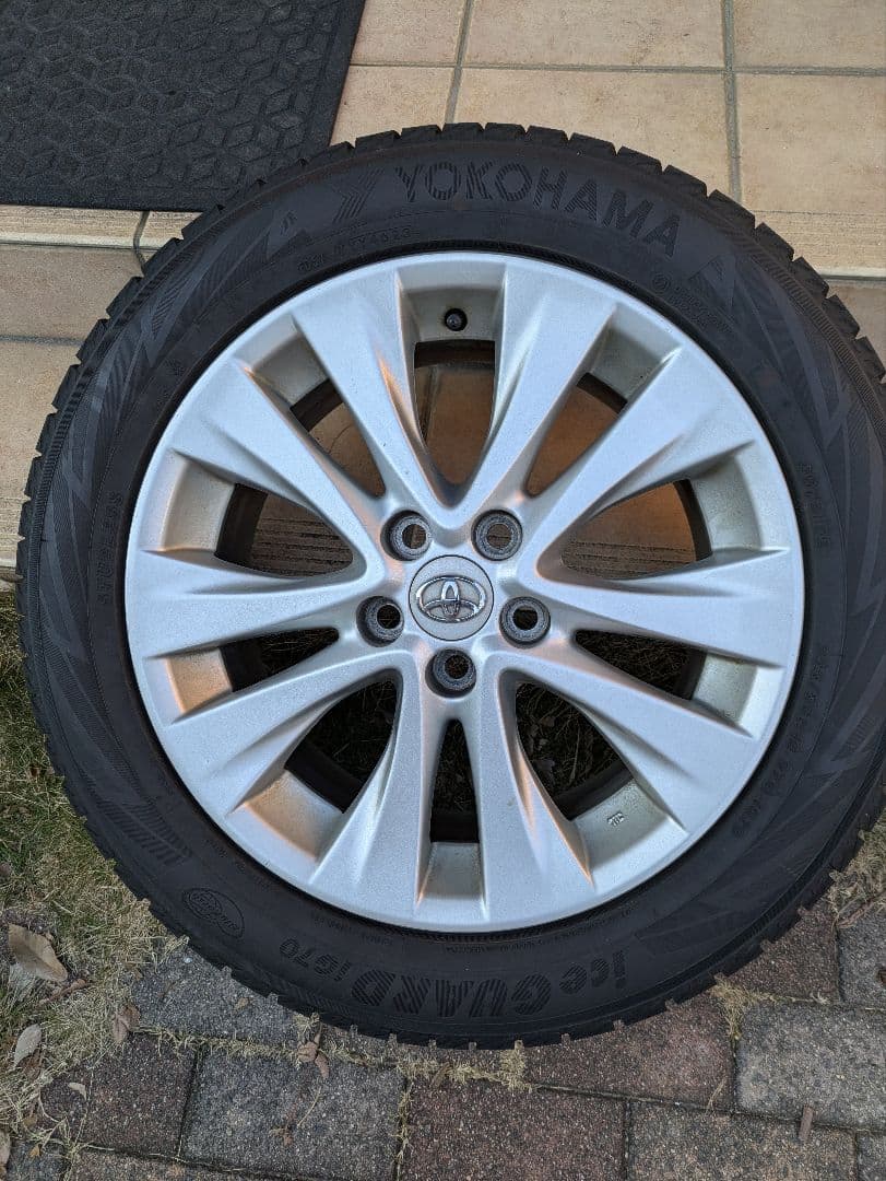 20系ヴェルファイア　18インチホイール付スタッドレスタイヤ 235/50R18