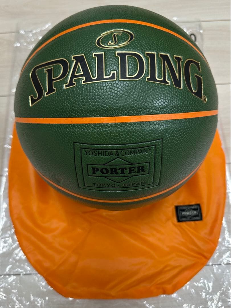 〈ゆずる〉PORTER / SPALDING x PORTERボール