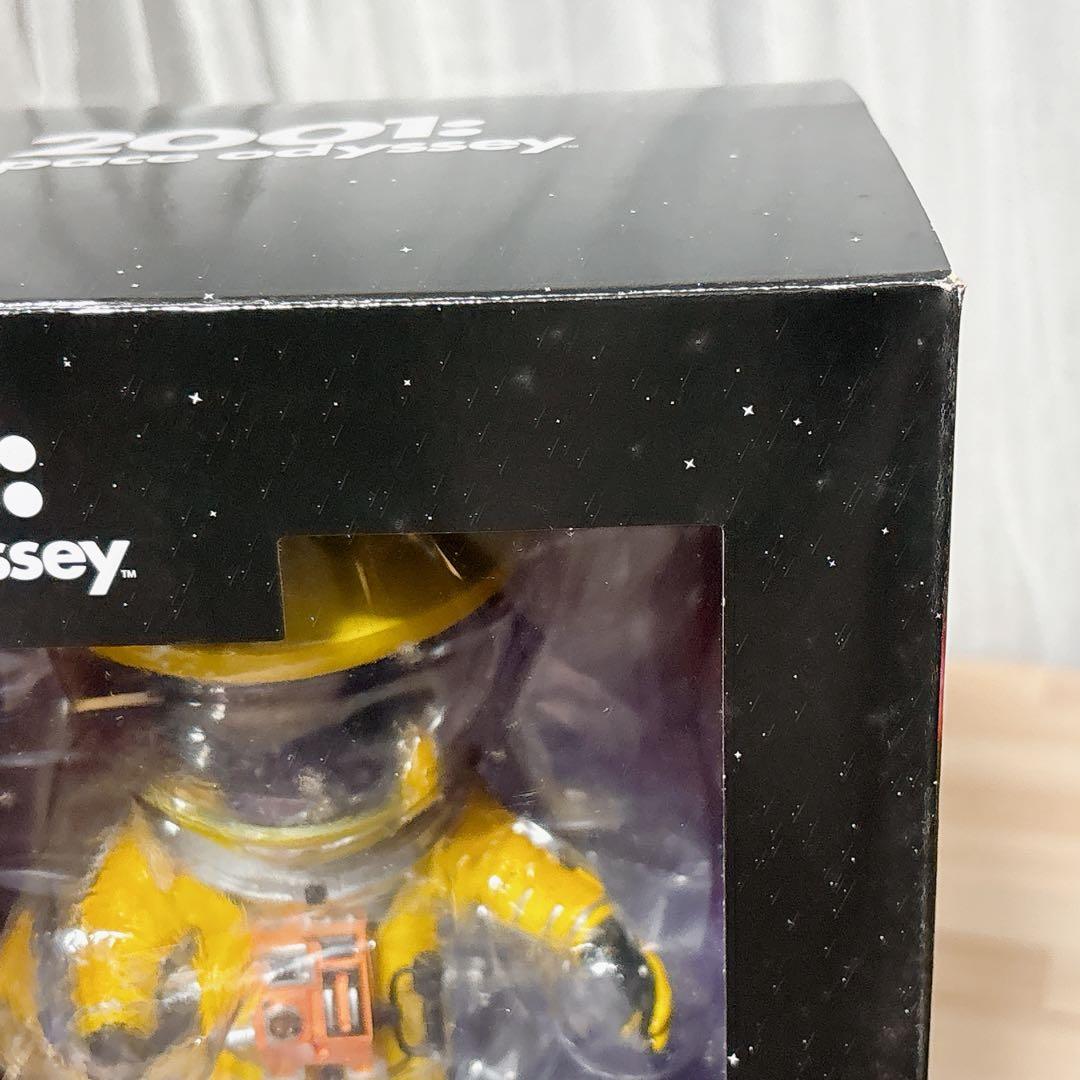 2001年宇宙の旅 ディスカバリー宇宙飛行士 フィギュア 未開封 イエロー