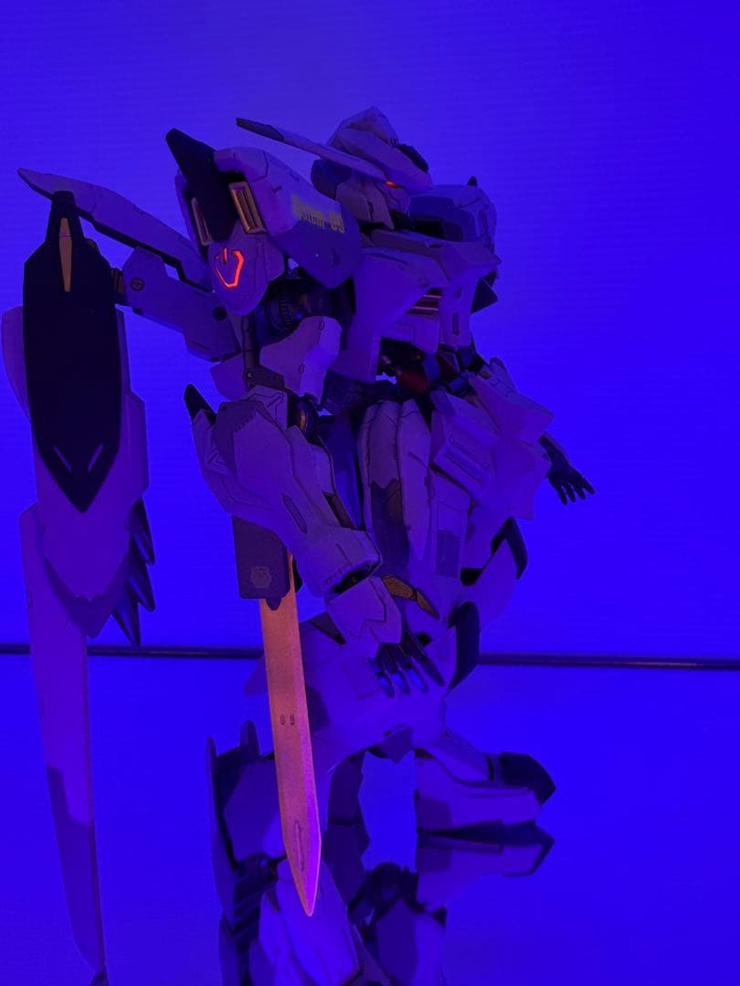 1/100フルメカニクス　ガンダムバエル　塗装完成品❣️