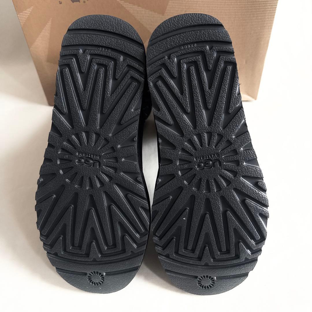 【箱付き未使用品】UGG アグ　クラシックショート　ムートンブーツ　23㎝