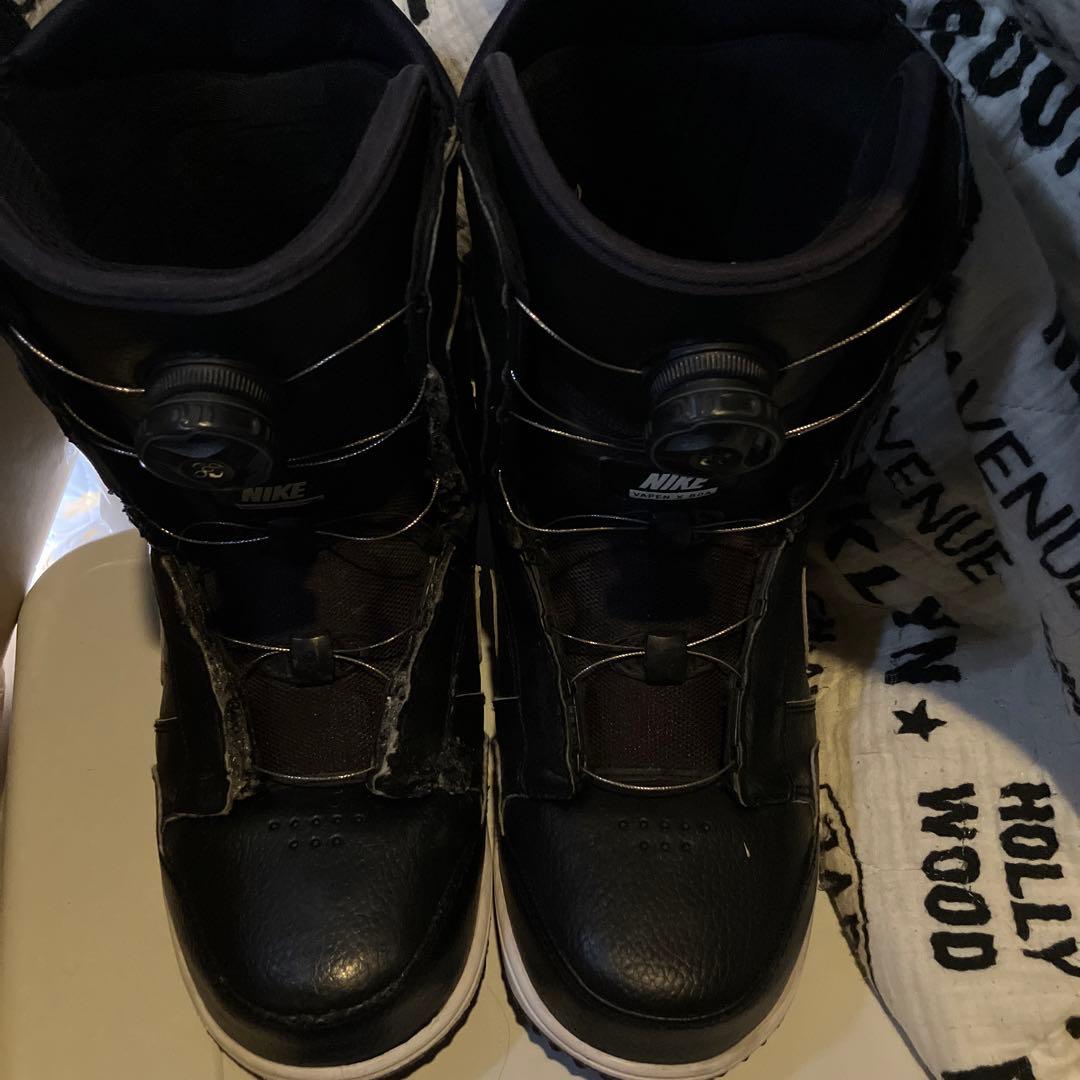 ナイキ　スノーボードブーツ　BOA