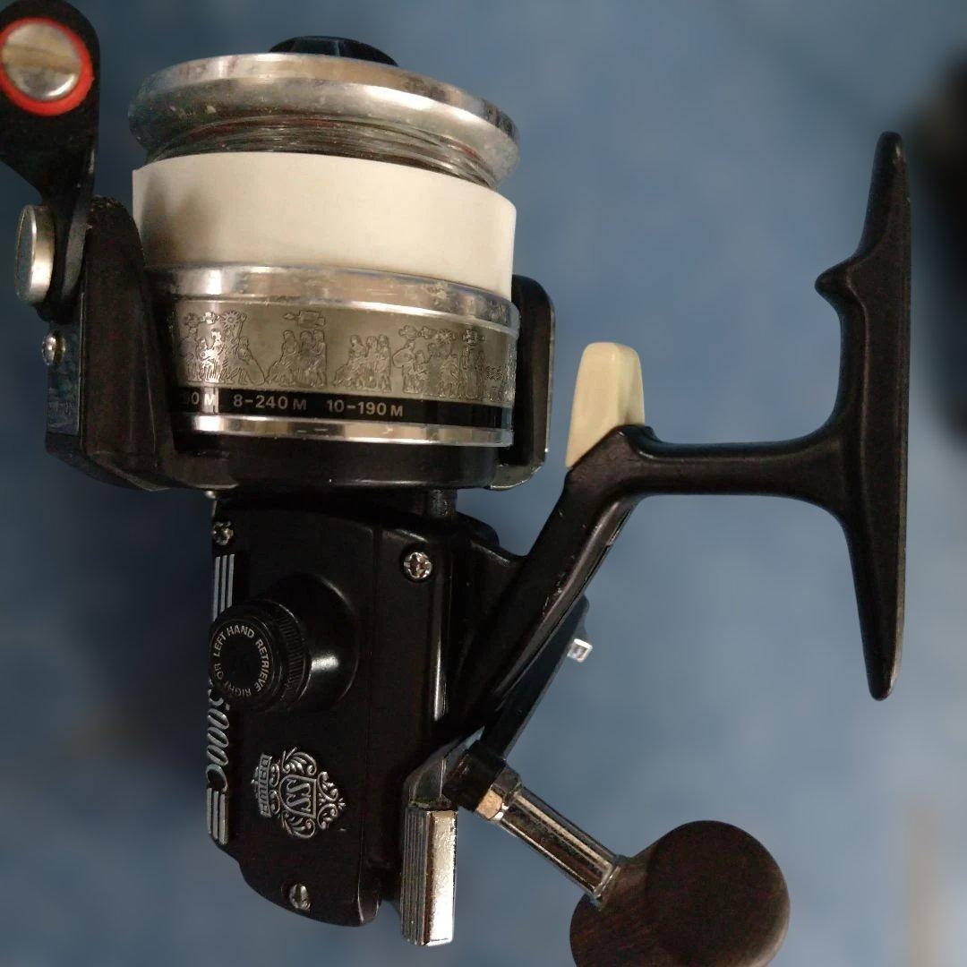 釣*人様 ダイワ SS5000C フィッシングリール 木製ハンドル　2個セット