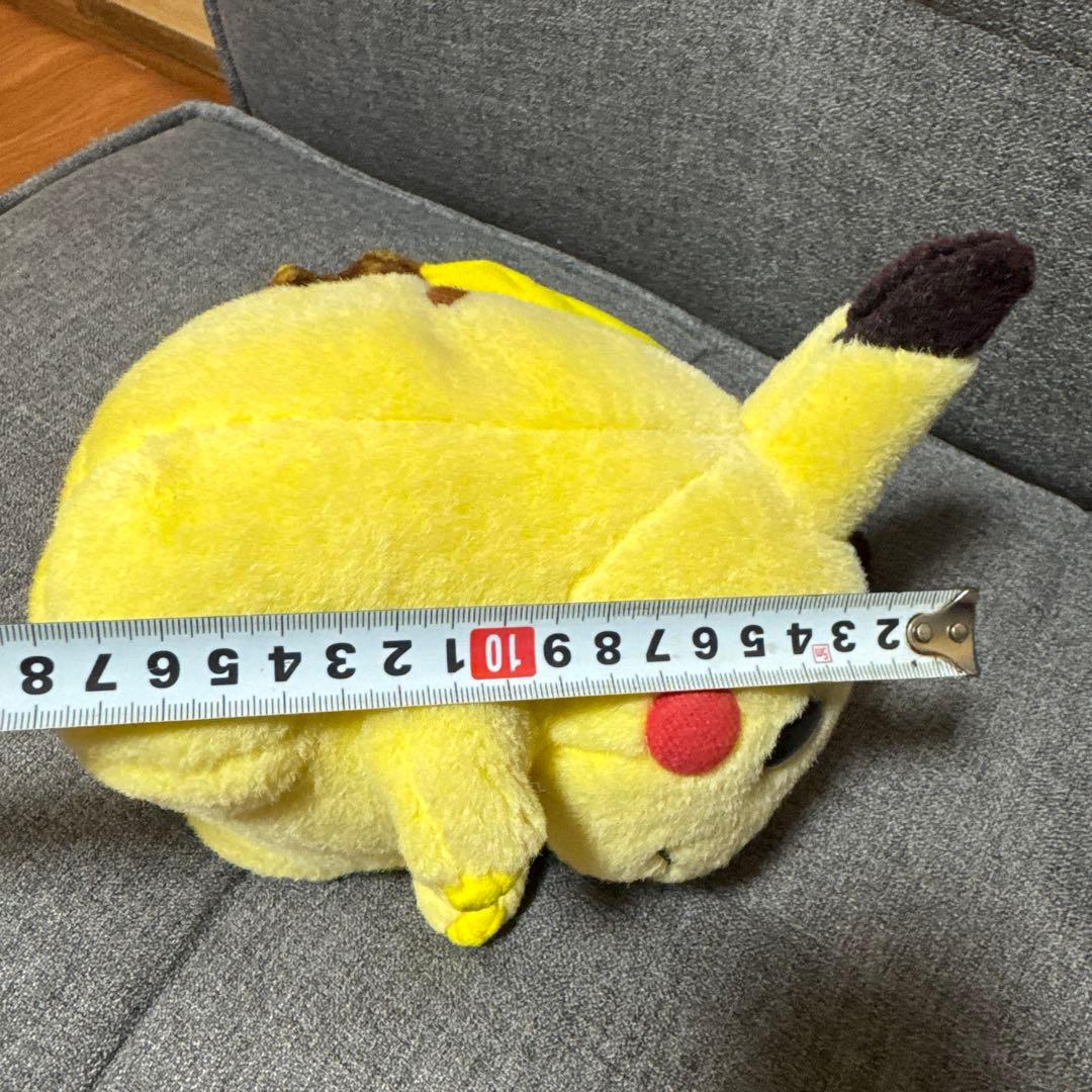 TOMY ポケットモンスター⭐︎ピカチュウ　ぬいぐるみ⭐︎