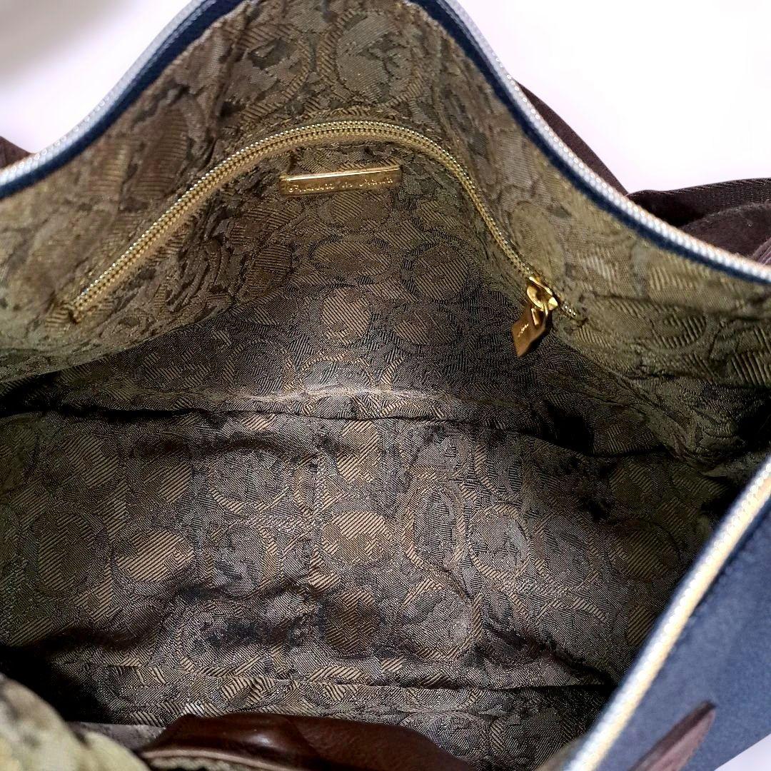 【美品】オロビアンコ レザーショルダーバッグ 革ロゴタグ&ゴールド金具 ネイビー